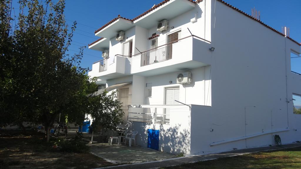 Kostas Family House Apartment Kato Assos Ngoại thất bức ảnh